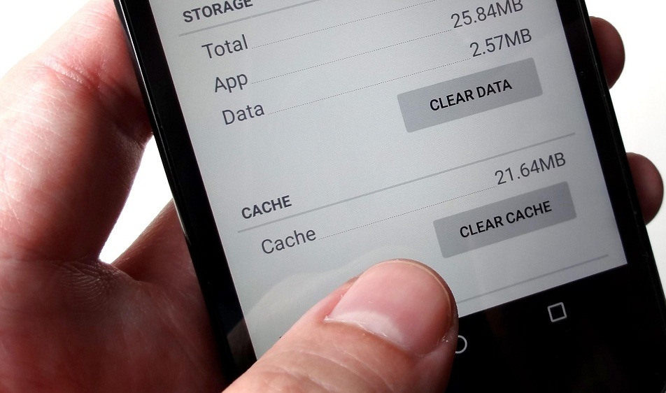 clear cache (Manage Mobile's storage space Twz)